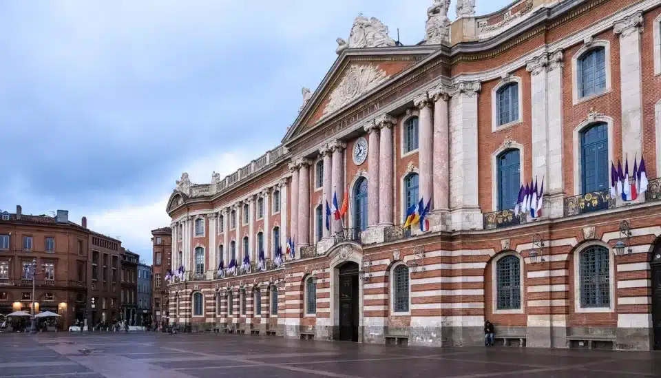 déclaration de décès à la mairie de Toulouse